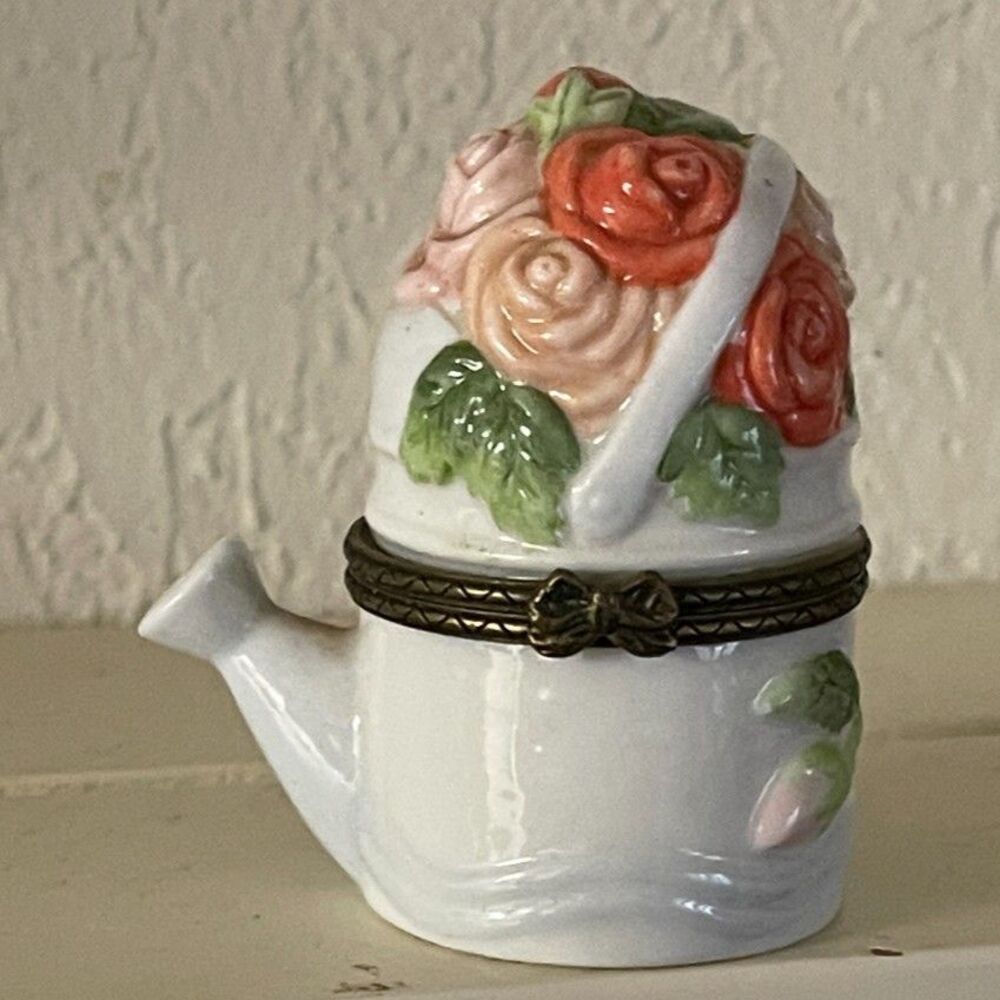 JCM Trinket Box Flower Watering Can Rose Floral Jewelry Ring Garden Hinged 2.5”